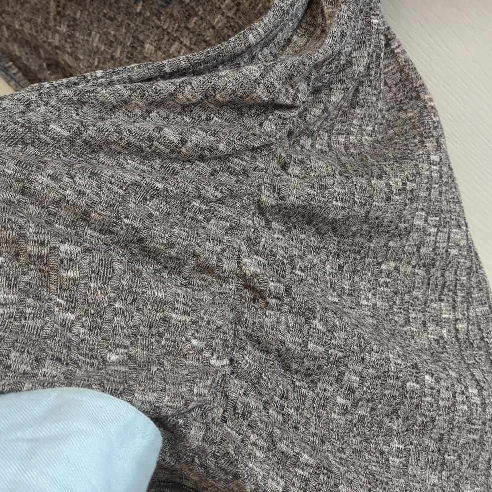 Turtle Neck Sweater - Picture 2 of 7